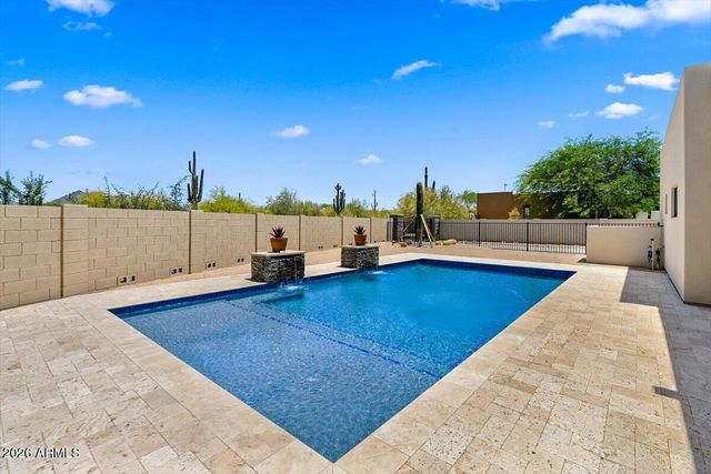 6027 E WILDCAT Drive, Cave Creek, AZ 85331