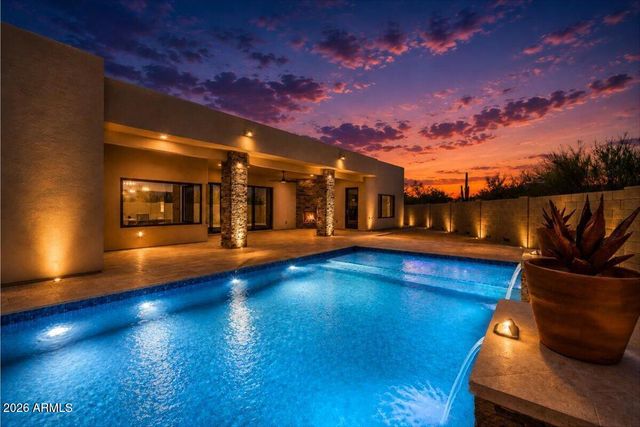 6027 E WILDCAT Drive, Cave Creek, AZ 85331