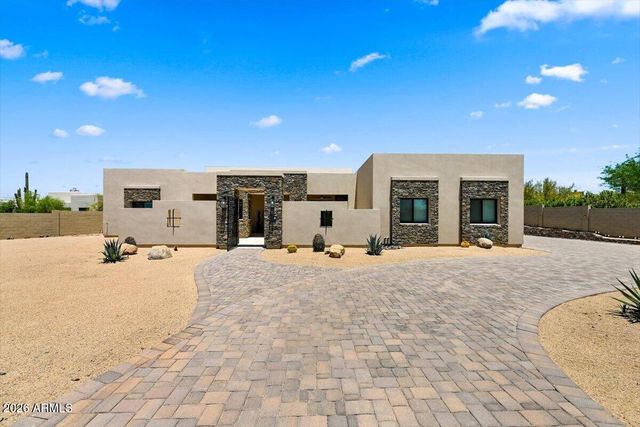6027 E WILDCAT Drive, Cave Creek, AZ 85331