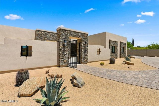 6027 E WILDCAT Drive, Cave Creek, AZ 85331