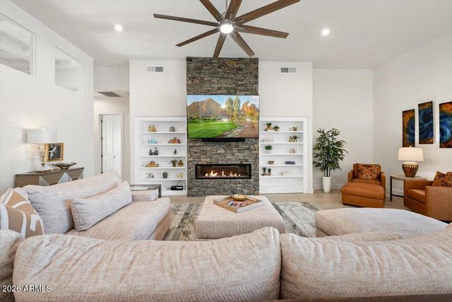 6027 E WILDCAT Drive, Cave Creek, AZ 85331