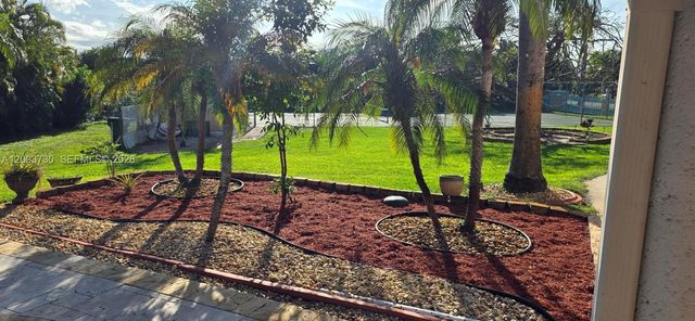 11650 NW 17th Ct, Plantation, FL 33323