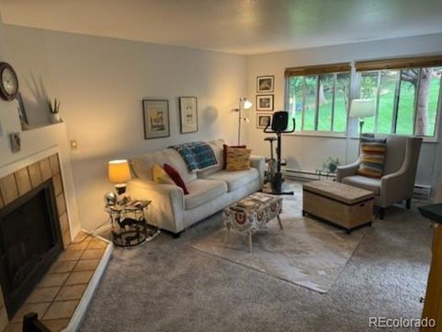 327 El Paso Blvd H, Manitou Springs, CO 80829