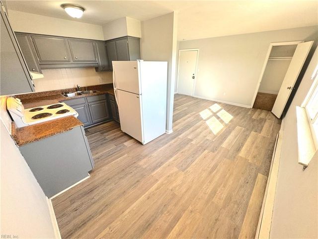 3475 Azalea Garden Rd Apt 19, Norfolk, VA 23513