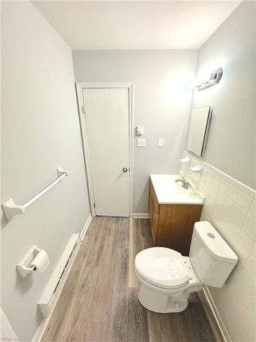 3475 Azalea Garden Rd Apt 19, Norfolk, VA 23513