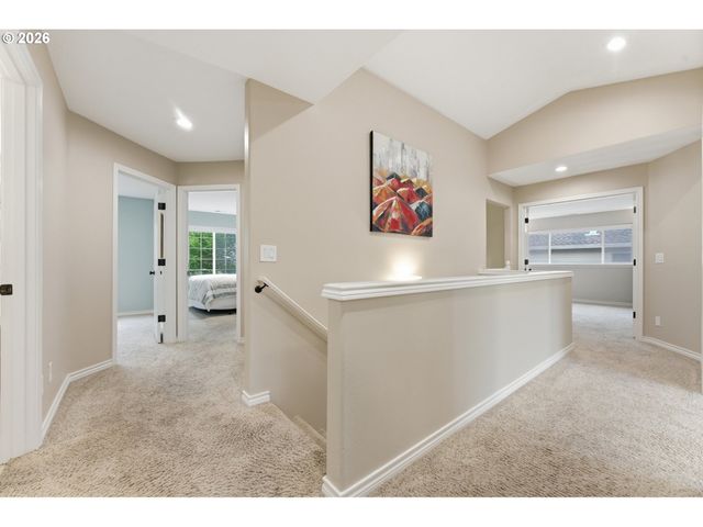 16455 Sw LOON Dr, Beaverton, OR 97007