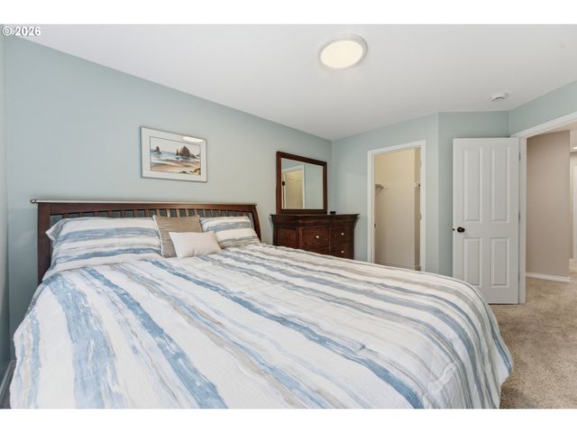16455 Sw LOON Dr, Beaverton, OR 97007