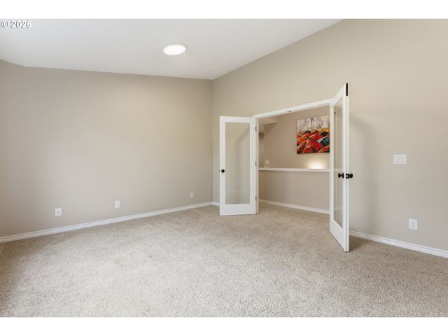 16455 Sw LOON Dr, Beaverton, OR 97007