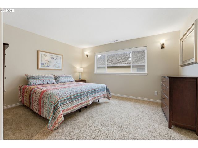 16455 Sw LOON Dr, Beaverton, OR 97007