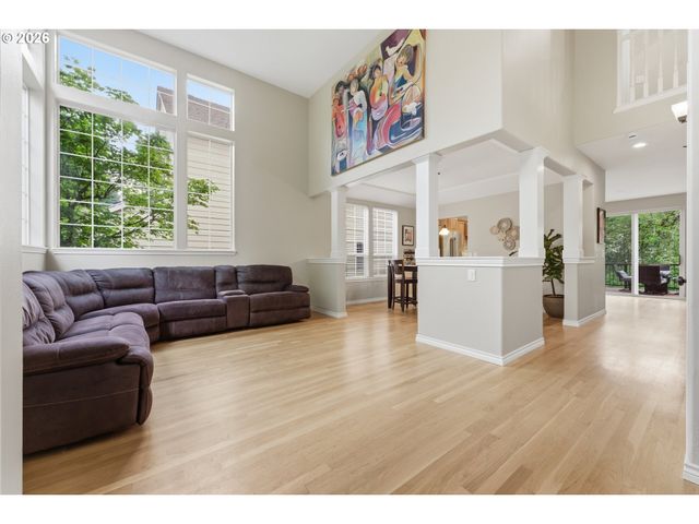 16455 Sw LOON Dr, Beaverton, OR 97007