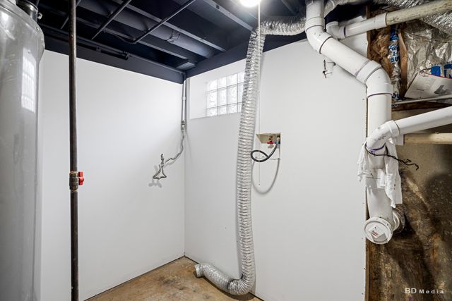 281 E 163rd Street, Harvey, IL 60426