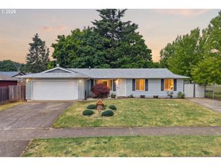 5585 FAIRFIELD Ct S, Salem, OR 97306