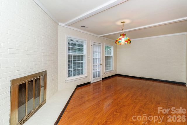 8300 Knights Bridge Road, Charlotte, NC 28210