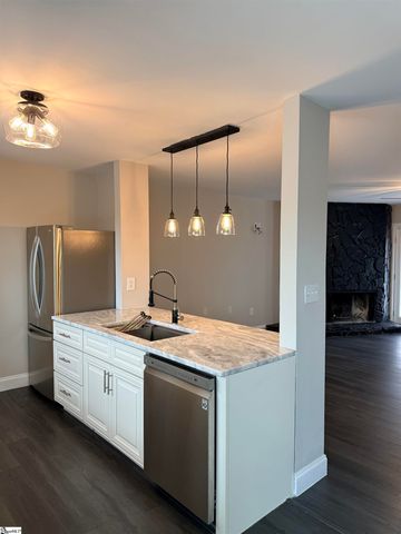 36 Spinnaker Court, Greenville, SC 29611