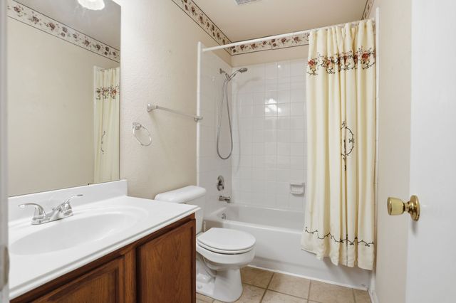 1821 Southridge Lane, Sherman, TX 75092