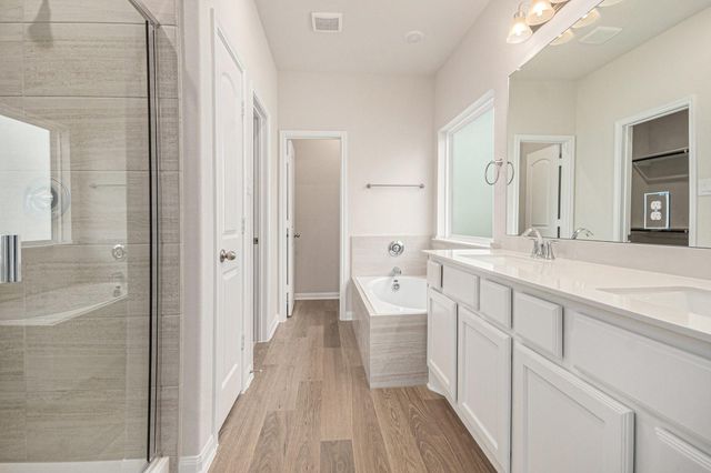 3747 Crawford Street, Bay City, TX 77414