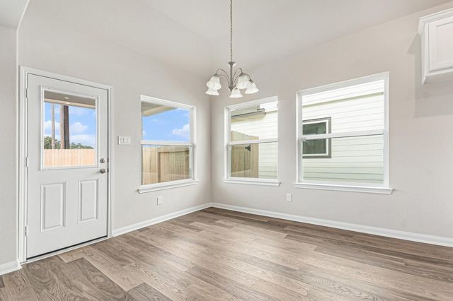 3747 Crawford Street, Bay City, TX 77414