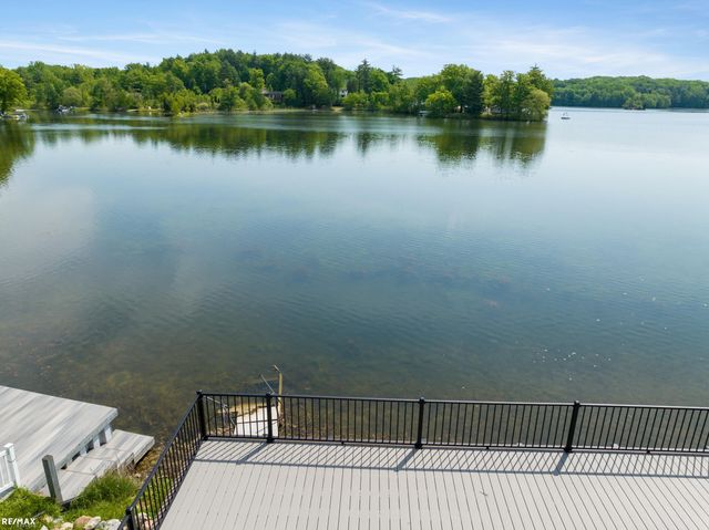 7671 Osborne Drive, Millington, MI 48746