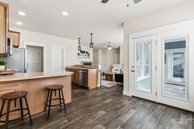 2149 N Trail Creek Ln, Eagle, ID 83616