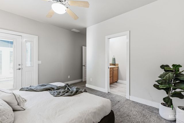 2149 N Trail Creek Ln, Eagle, ID 83616