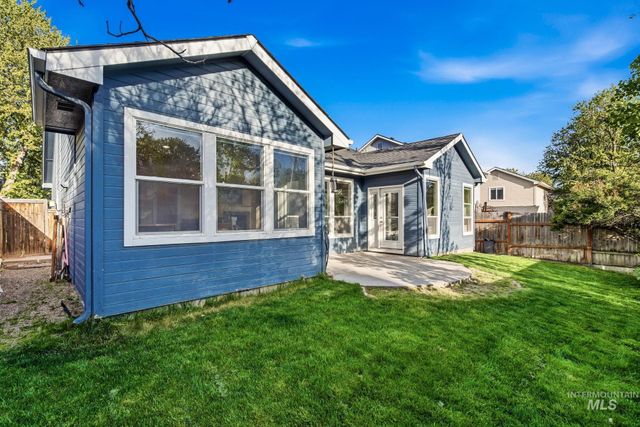 2149 N Trail Creek Ln, Eagle, ID 83616