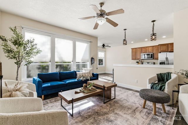 2149 N Trail Creek Ln, Eagle, ID 83616