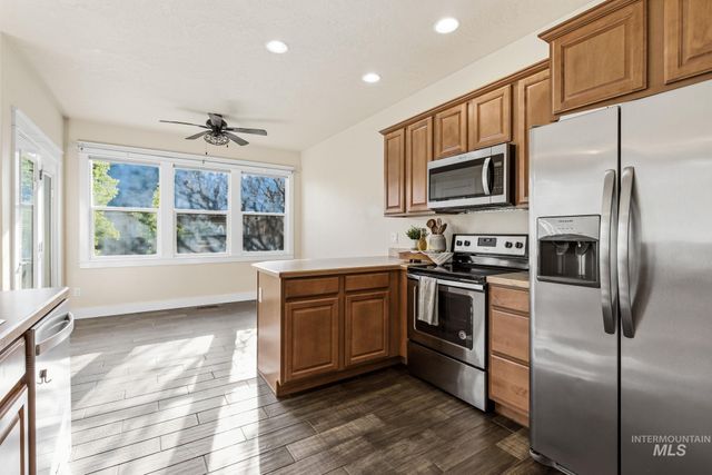 2149 N Trail Creek Ln, Eagle, ID 83616