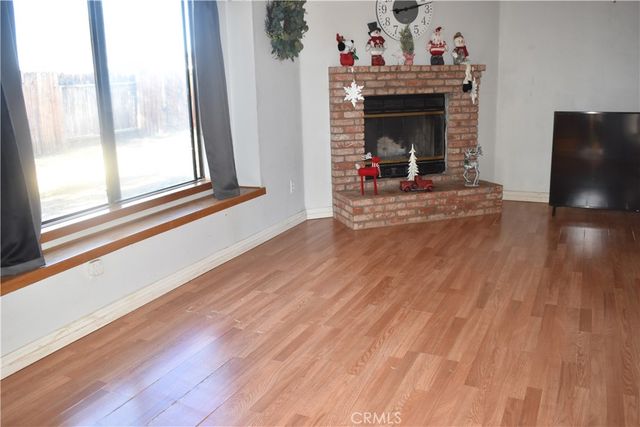 8873 Holly, California City, CA 93505