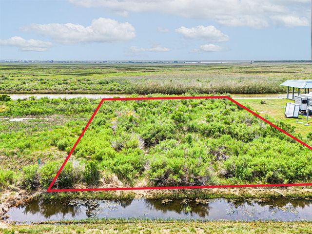 1263 Van Sant, Gilchrist, TX 77617