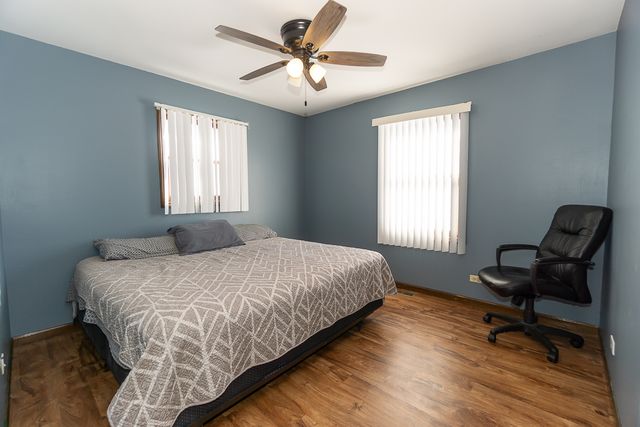 45W962 Plank Road, Hampshire, IL 60140