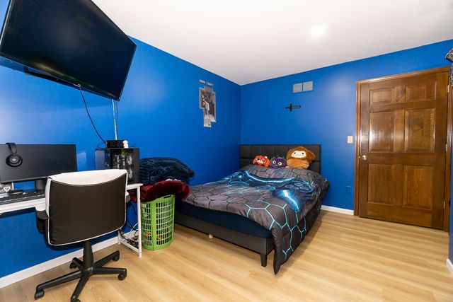 45W962 Plank Road, Hampshire, IL 60140