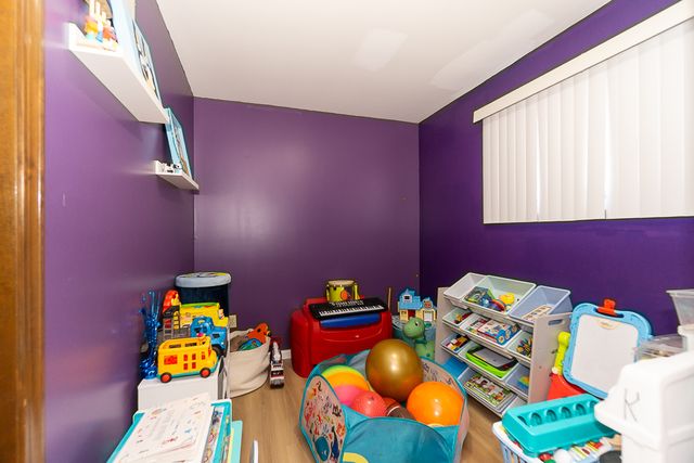 45W962 Plank Road, Hampshire, IL 60140