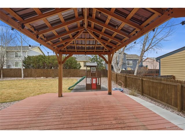 444 Frontier Ln, Johnstown, CO 80534