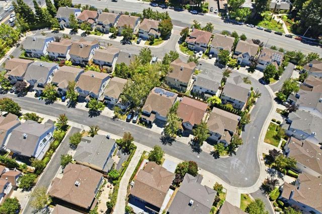 2044 Finley Place, Santa Clara, CA 95050