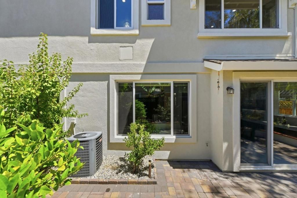 Image 44 of property listing at 2044 Finley Place, Santa Clara, CA 95050