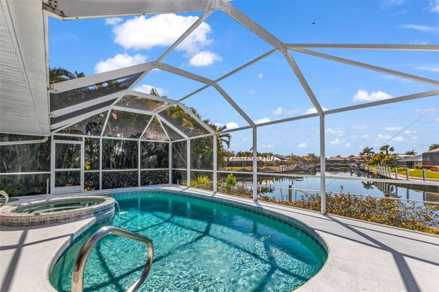 155 CRESCENT DRIVE, Punta Gorda, FL 33950