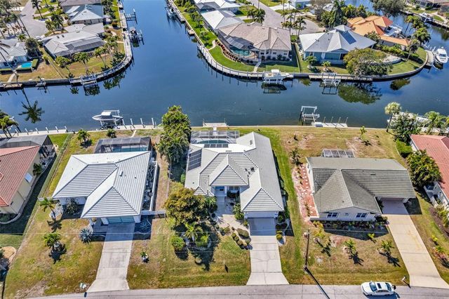 155 CRESCENT DRIVE, Punta Gorda, FL 33950