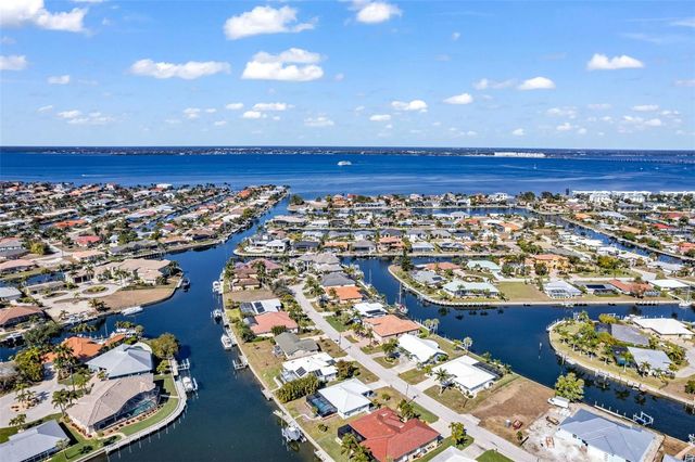 155 CRESCENT DRIVE, Punta Gorda, FL 33950