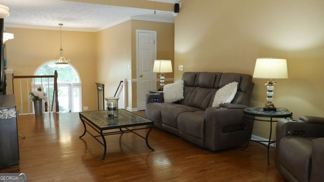 3257 Camens Way NE, Buford, GA 30519
