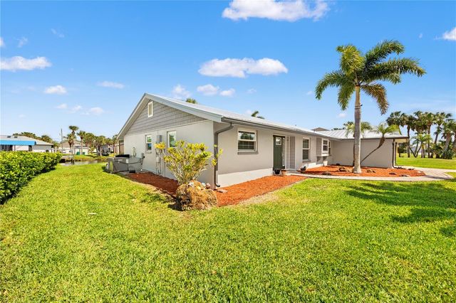 18254 BRACKEN CIRCLE, Port Charlotte, FL 33948