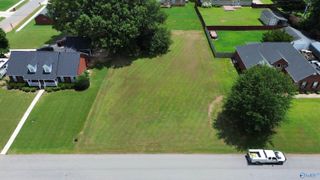 1703 Bellview Drive, Athens, AL 35611