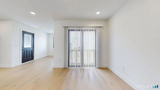 14 Chetwood Street, Milford, CT 06460