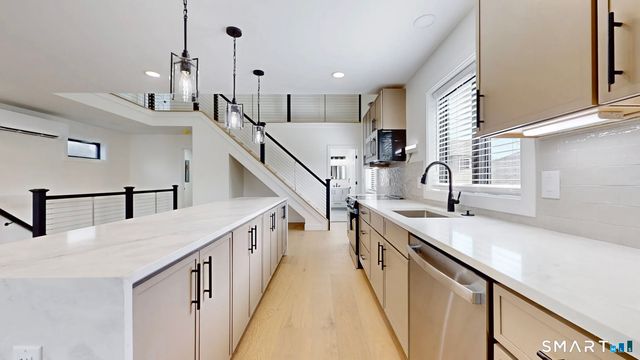 14 Chetwood Street, Milford, CT 06460