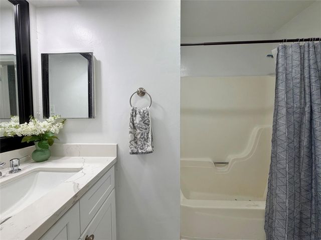 6430 Grandvale Drive, Houston, TX 77072