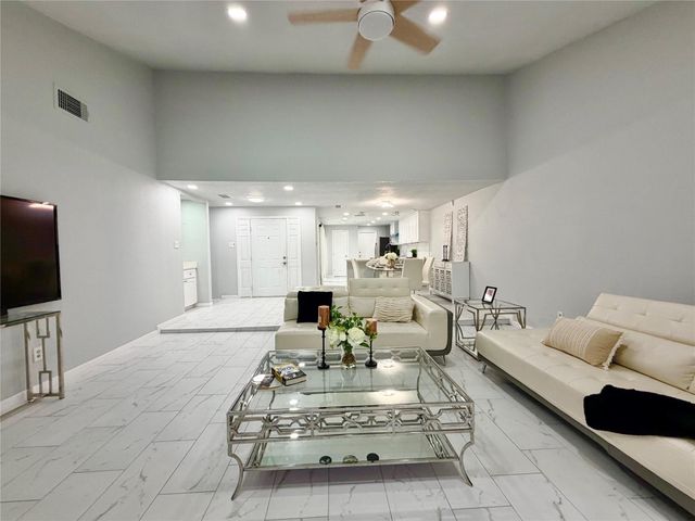 6430 Grandvale Drive, Houston, TX 77072