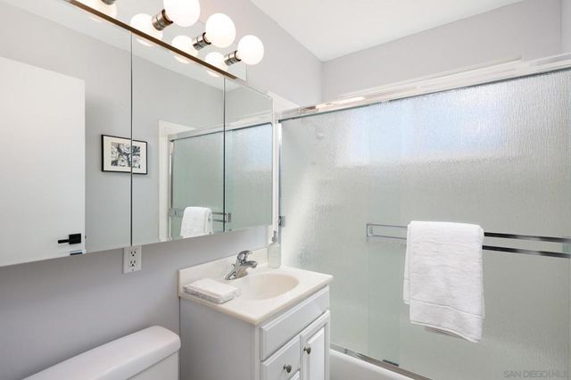 5799 Amarillo Ave, La Mesa, CA 91942