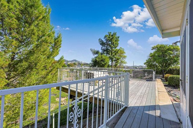 5799 Amarillo Ave, La Mesa, CA 91942