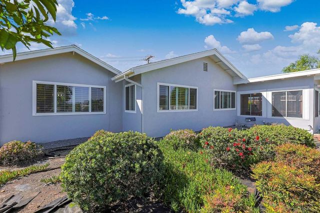 5799 Amarillo Ave, La Mesa, CA 91942