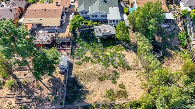 5799 Amarillo Ave, La Mesa, CA 91942