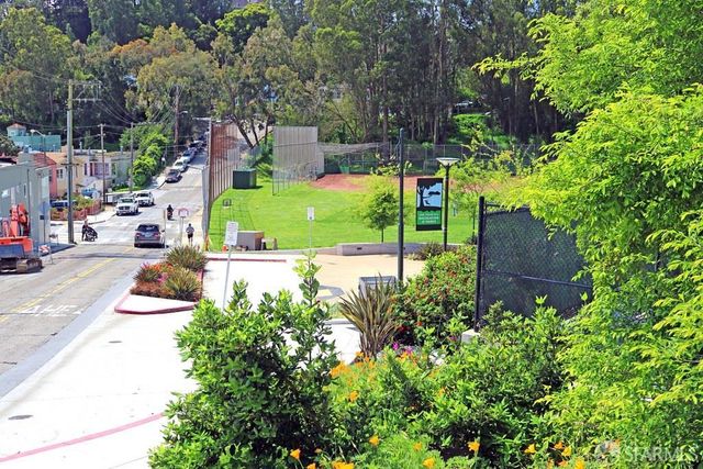 527 Congo Street, San Francisco, CA 94131